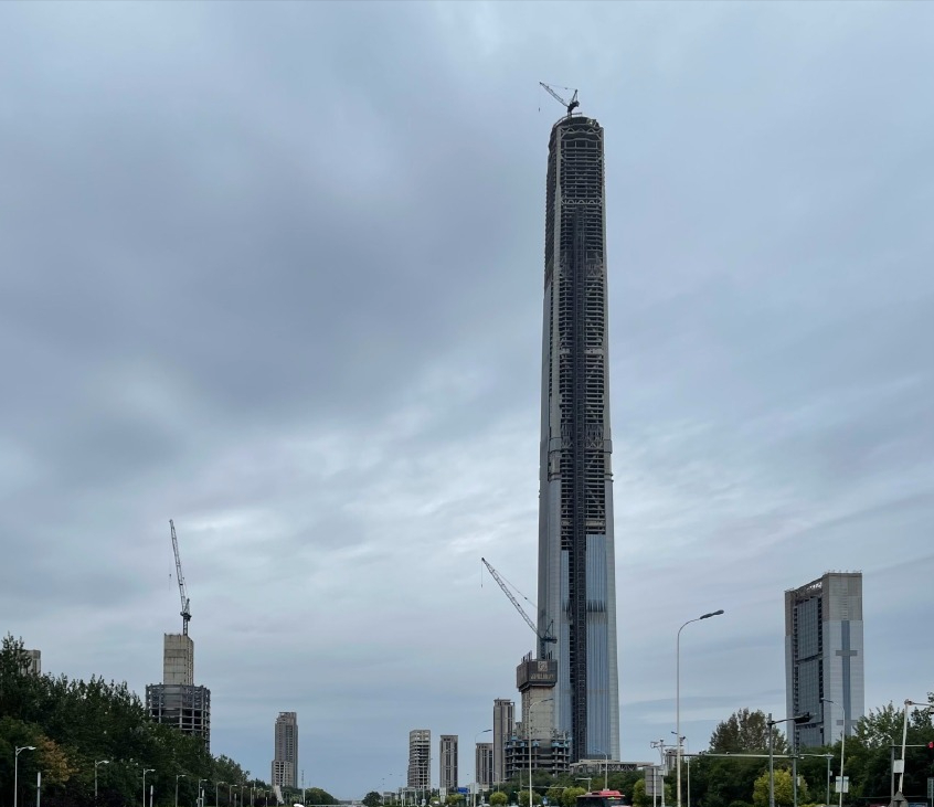 截止2022年4月，全球前十高的建筑物，美国出局，中国占四座